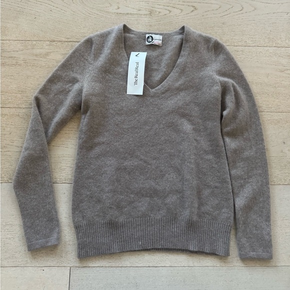 Lanvin Sweaters - Lanvin Cashmere v neck sweater beige